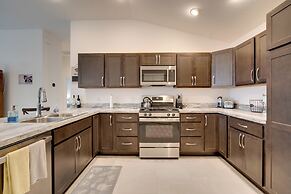 Sun-soaked Retreat in The Villages w/ Grill!