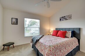 Sun-soaked Retreat in The Villages w/ Grill!