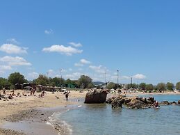 Zinovia Apartments & Studio