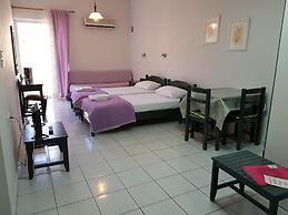 Zinovia Apartments & Studio