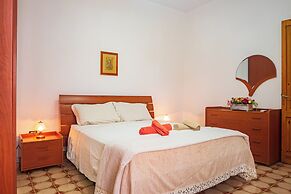 Casa Arianna, Apartment a few Steps From the sea