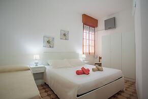 Casa Arianna, Apartment a few Steps From the sea