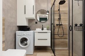 Trendy Apartment + Parking by Renters