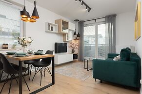 Trendy Apartment + Parking by Renters