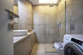 Trendy 2 bedroom Apartment 5min to metro