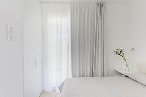 Stunning Capo Falcone Charming Apartments, 1 Bed Comfort Apt Sleeps 4 