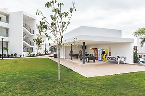 Amarilla Golf Residences