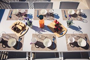 Starlight Villa Tropea - 4bd, 4ba, 4min To Beach