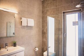 Starlight Villa Tropea - 4bd, 4ba, 4min To Beach