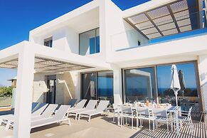 Starlight Villa Tropea - 4bd, 4ba, 4min To Beach