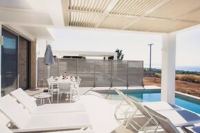 Starlight Villa Tropea - 4bd, 4ba, 4min To Beach