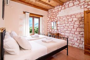 Villa Ostria Near Georgioupolis - 3bd 2ba