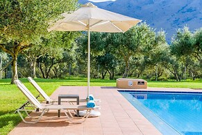 Villa Ostria Near Georgioupolis - 3bd 2ba