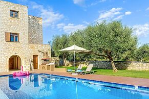 Villa Ostria Near Georgioupolis - 3bd 2ba