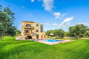 Villa Ostria Near Georgioupolis - 3bd 2ba