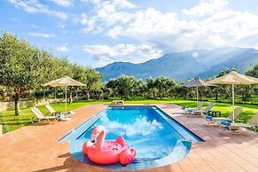 Villa Ostria Near Georgioupolis - 3bd 2ba