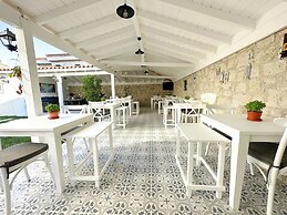 Müzeyyen Hanım Konağı Alaçatı 12+