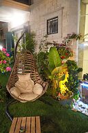 Müzeyyen Hanım Konağı Alaçatı 12+