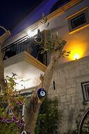 Müzeyyen Hanım Konağı Alaçatı 12+