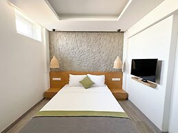 Müzeyyen Hanım Konağı Alaçatı 12+