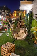 Müzeyyen Hanım Konağı Alaçatı 12+