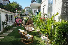 Müzeyyen Hanım Konağı Alaçatı 12+