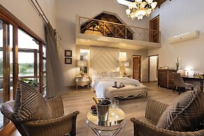 Kingfisher Villa