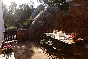 Chic Villa Antonina 2 Bedroom Apartment Sleeps 6