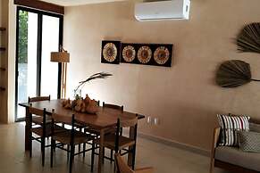 Surenna Bella - 3 Bedroom Home With Pool