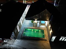 Quiri Peninsula Hostel