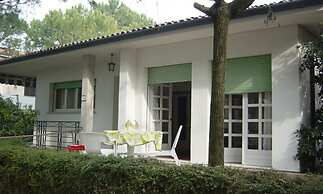 Spacious Villa in Lignano Pineta - Beahost Rentals