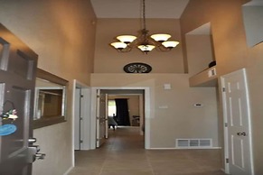 Charming 2BR-2BA by BlueBarrelHomes