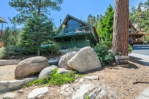 Moonlight Shores Lakefront