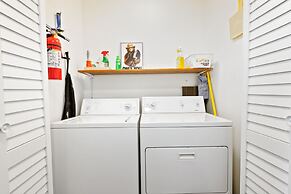 Moonlight Shores Lakefront