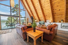 Moonlight Shores Lakefront