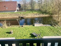 Holiday House Platz an der Sonne for 6 People Near Lake Lauwersmeer