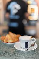 Stylish Residence Le Fontane 2 Bed Apartment Sleeps 6-7