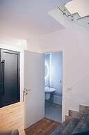 Parrot's Home Lalez Bay