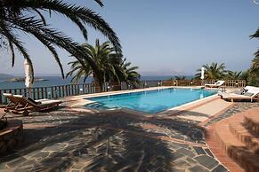 Luxury Seaview Apartment, 60sec Walk To Beach!