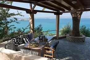 Luxury Seaview Apartment, 60sec Walk To Beach!