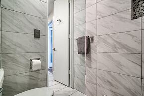 Sea-rene & Tropical Vistas