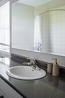 GLOBALSTAY Modern 3 BD House in Brampton