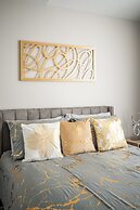 GLOBALSTAY Modern 3 BD House in Brampton