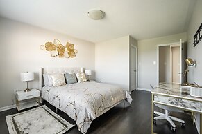 GLOBALSTAY Modern 3 BD House in Brampton