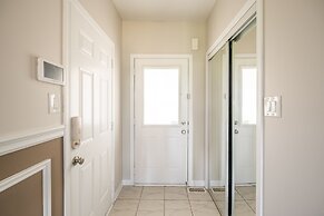 GLOBALSTAY Modern 3 BD House in Brampton