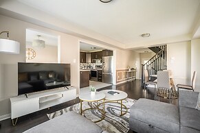 GLOBALSTAY Modern 3 BD House in Brampton