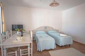 Superb Le Residenze del Golfo di Orosei 1 Bedroom Apartment Sleeps 4