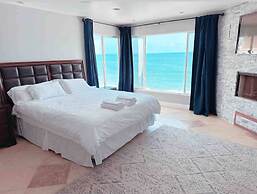 Beachfront Malibu Home With Private Beach Access