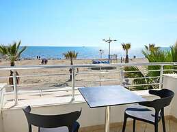 Apartment on the Beach