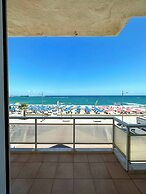 Central Beach Apartment